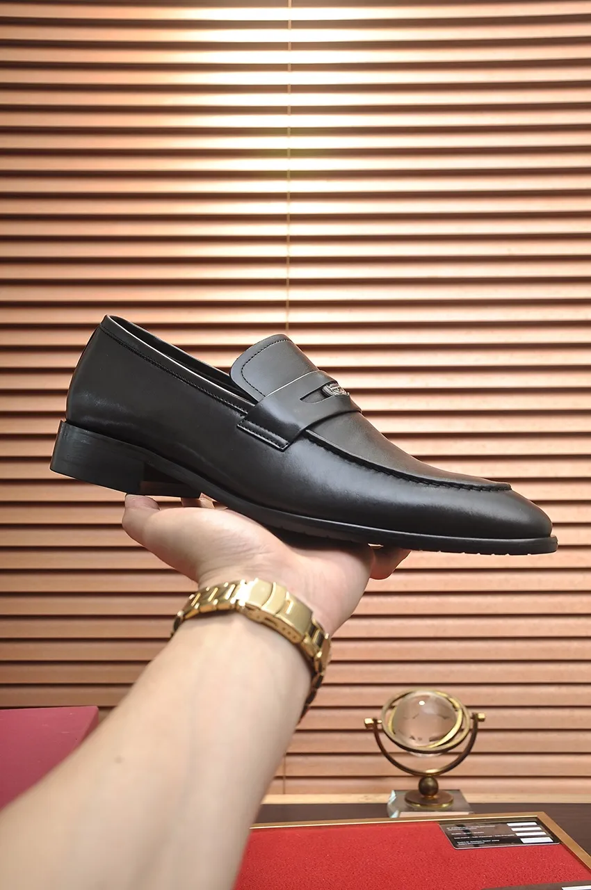 Men's shoes 💰500💶[Ferragamo/Ferragamo] The latest model in the counter. Original imported high-quality cowhide with open edges + imported 🐂 water-dyed cowhide lining + original luxury metal buckle + original combined outsole. Comparison without pressure 38--45 (45 is custom-made and cannot be returned or exchanged)